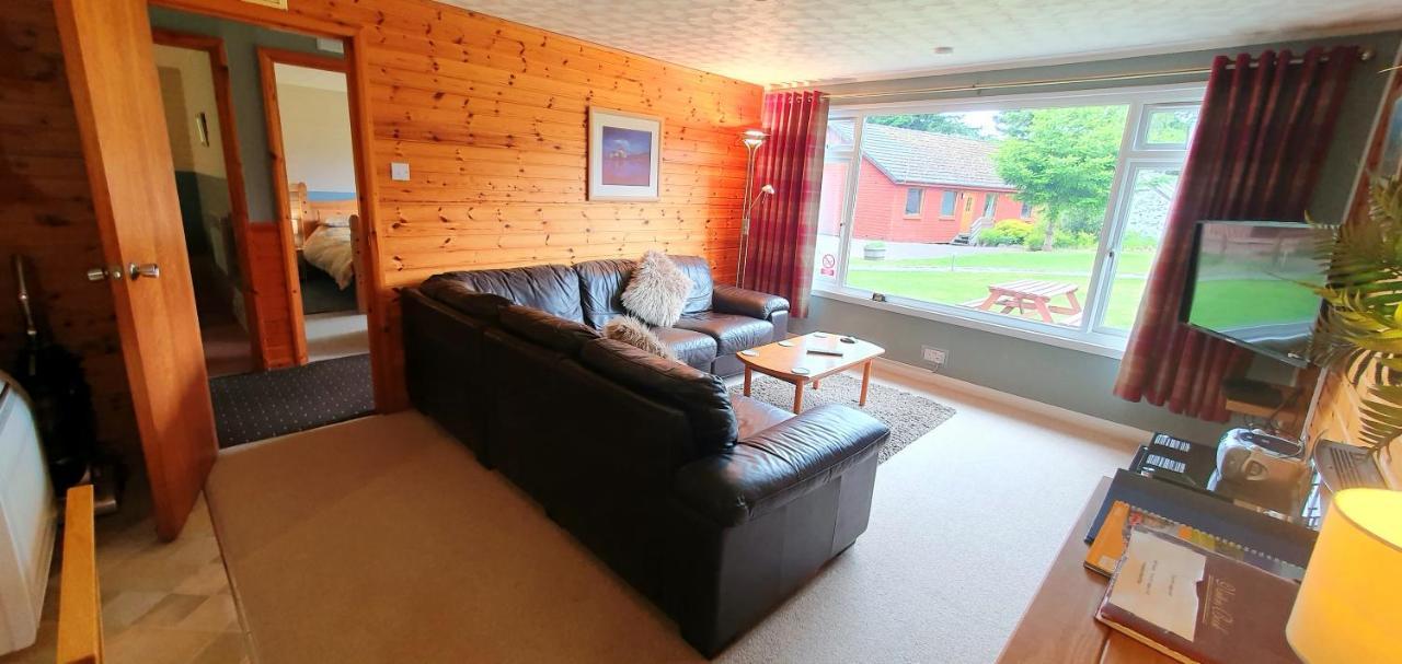 Torcroft Lodges Drumnadrochit Exterior foto